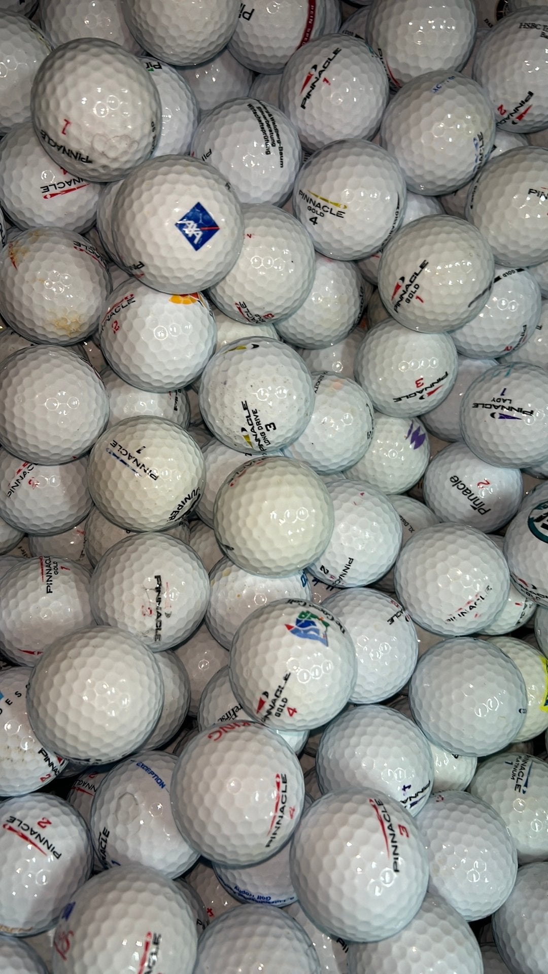 Pinnacle gold golfballen 100 stuks AAAA kwaliteit 100 stuks, Ophalen of Verzenden, Zo goed als nieuw, Bal(len)