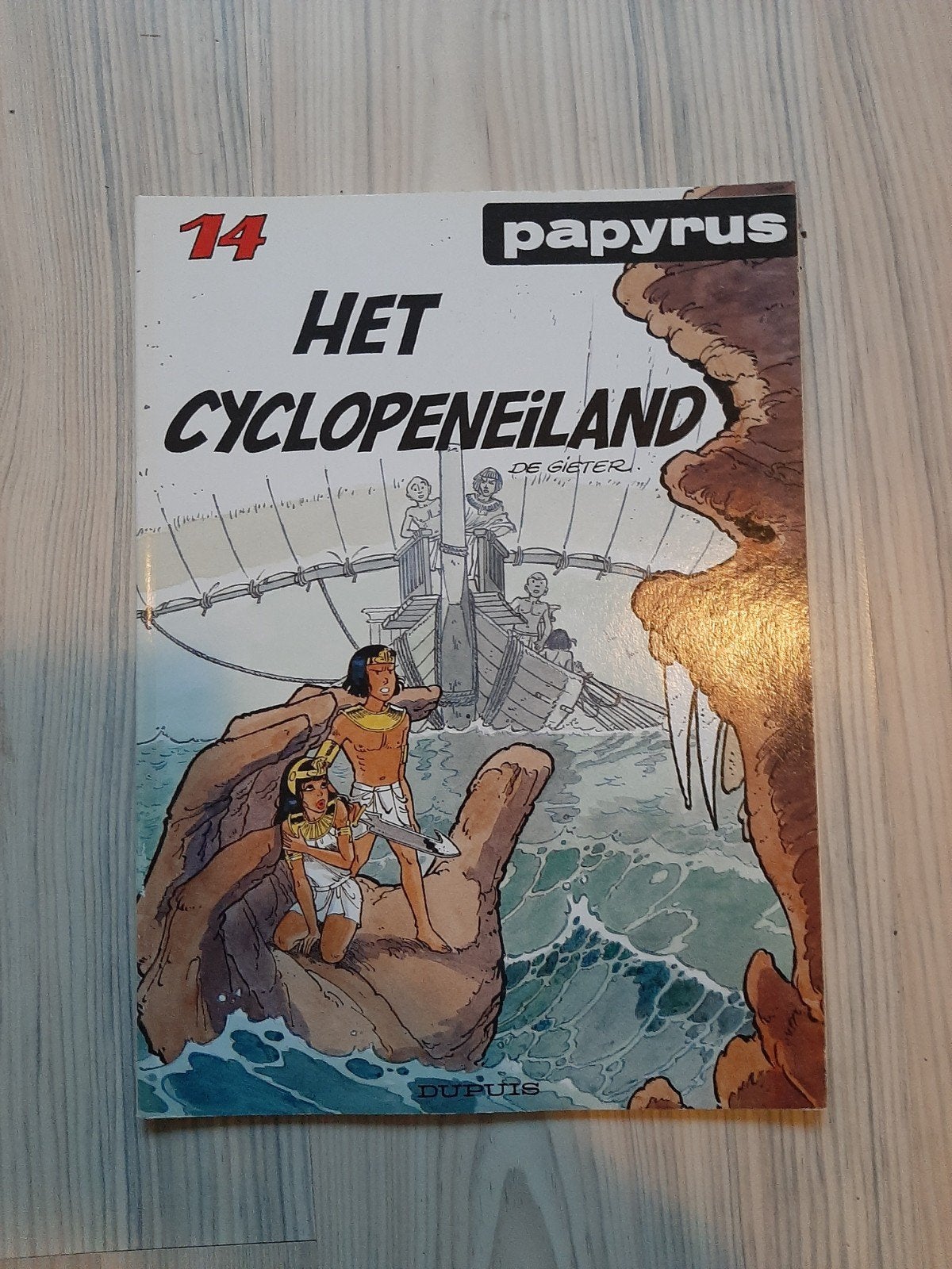 Papyrus 14: Het Cyclopeneiland - Stripboek, Ophalen of Verzenden