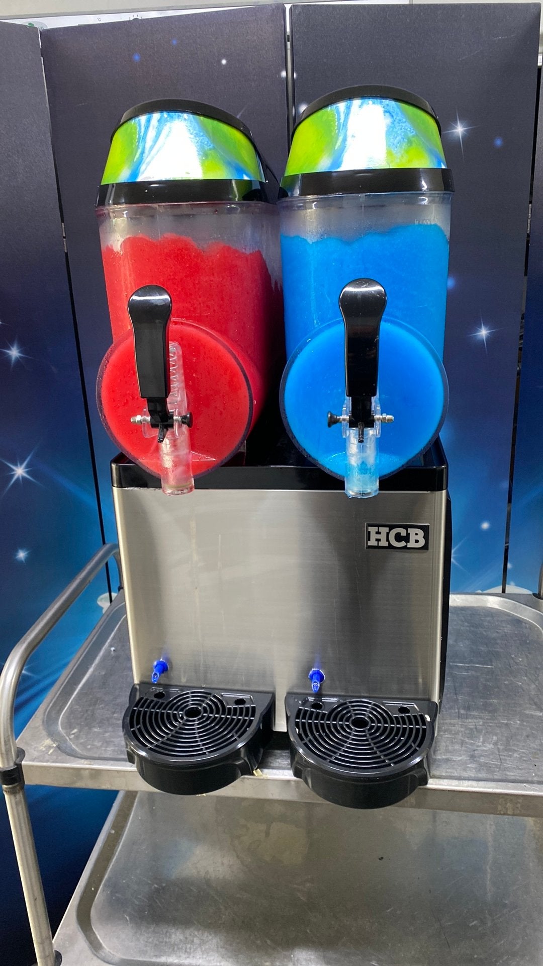 HCB Sluch puppy machine 2x12 liter 2 jaar oud, Ophalen, Koelen en Vriezen
