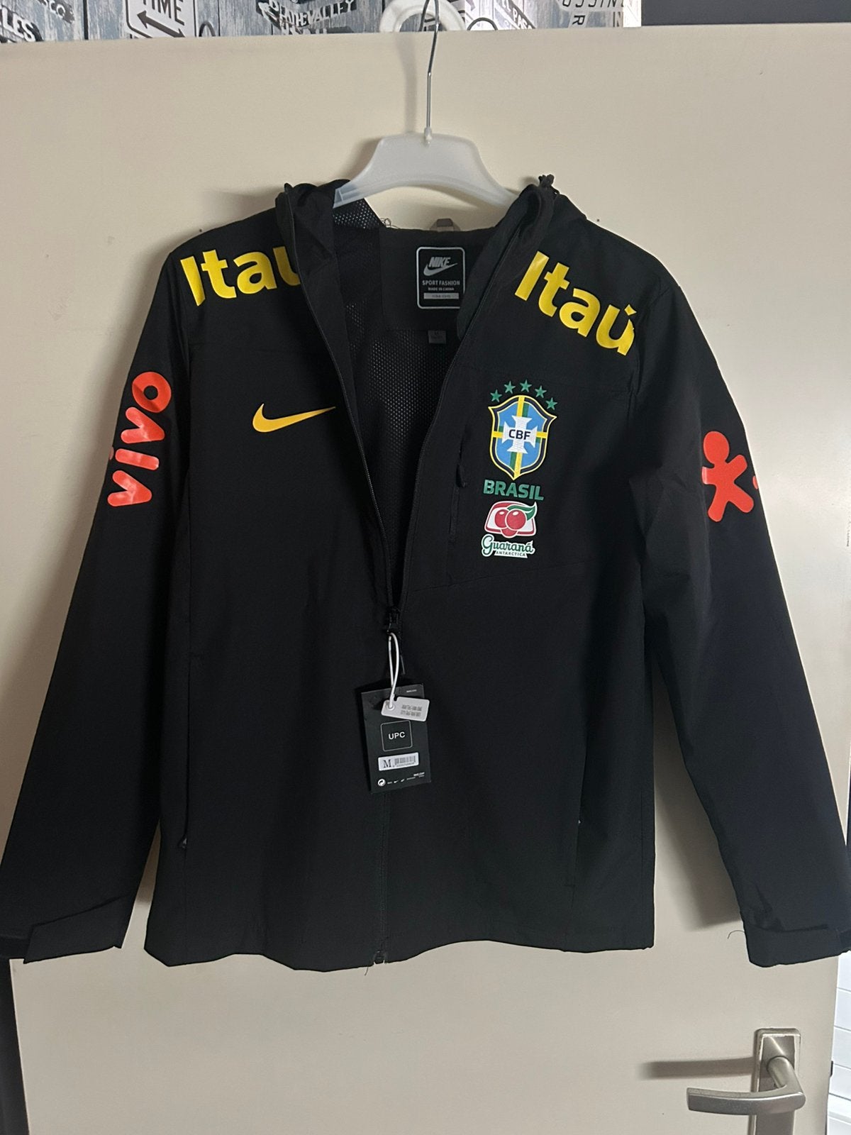 Brazilië jacket, Ophalen, Nieuw, Maat 48/50 (M), Zwart