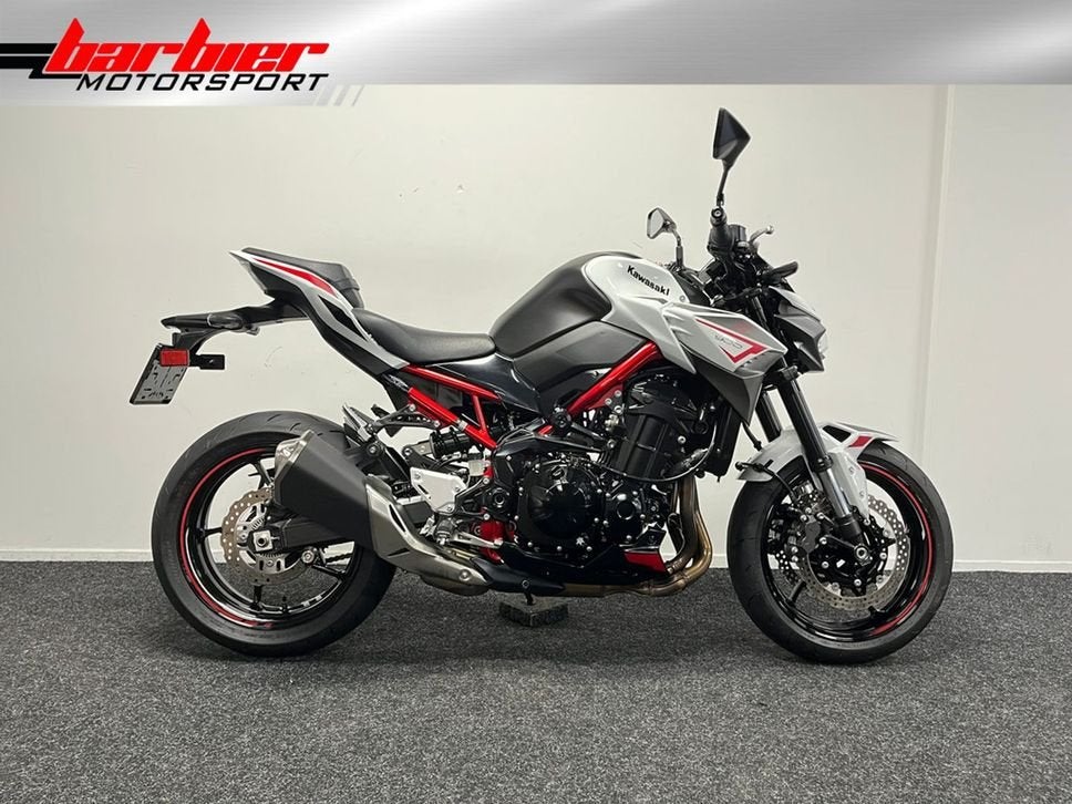 Kawasaki Z 900 (bj 2022), Motoren, Motoren | Kawasaki, 4 cilinders, Motorrijbewijs A, 948 cc, Bedrijf