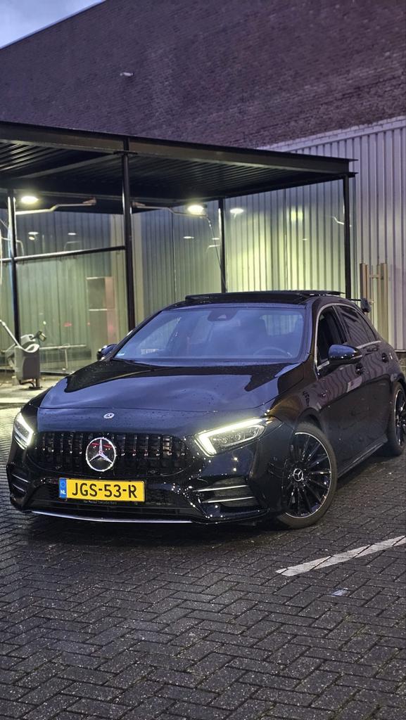 Mercedes-Benz A-Klasse A 35 AMG 306pk 4Matic AMG Speedshift, Auto's, Mercedes-Benz, Automaat, 1800 kg, 4 cilinders, Zwart