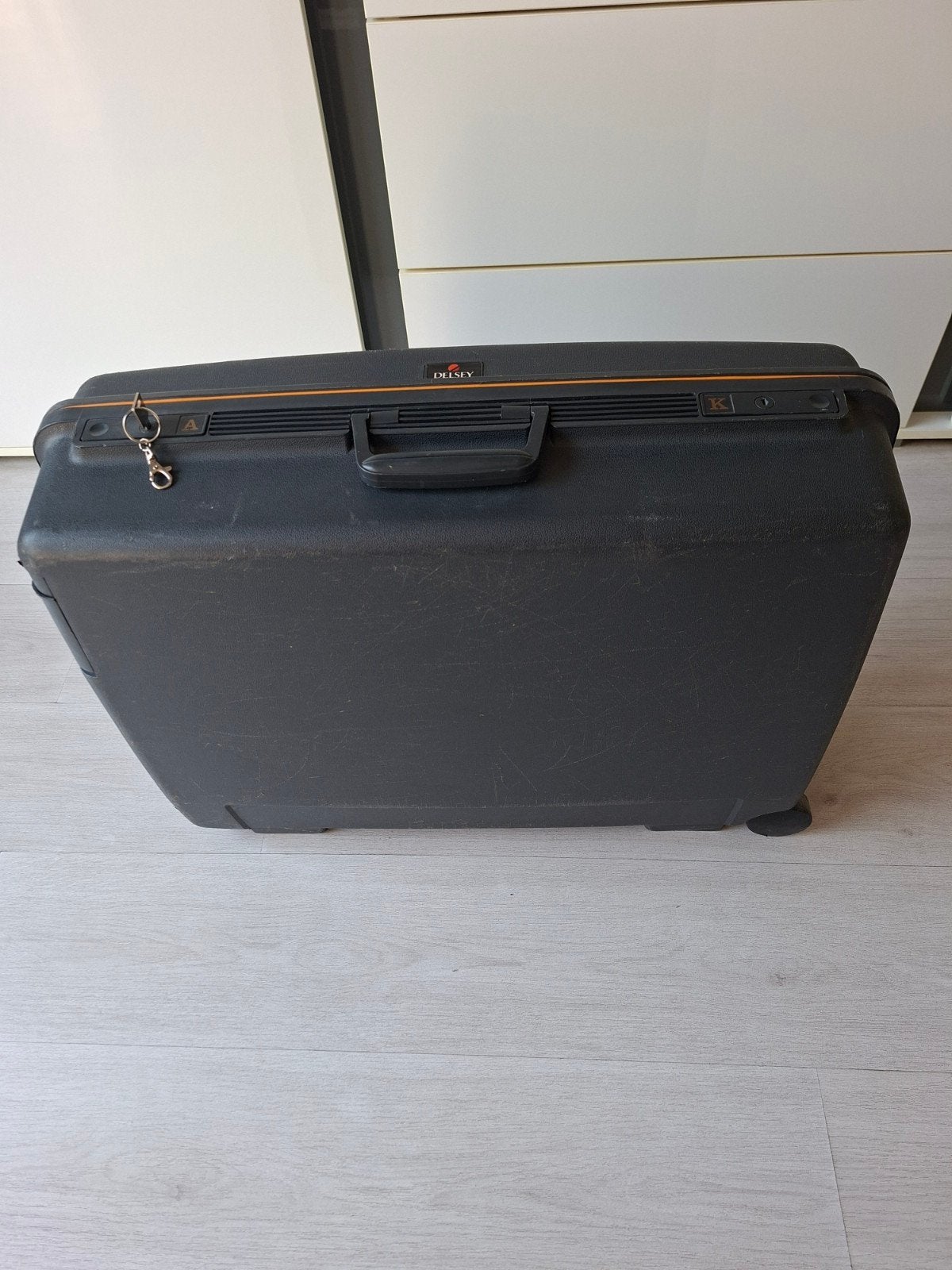 Delsey koffer, Gebruikt, Hard kunststof, 70 cm of meer, Ophalen