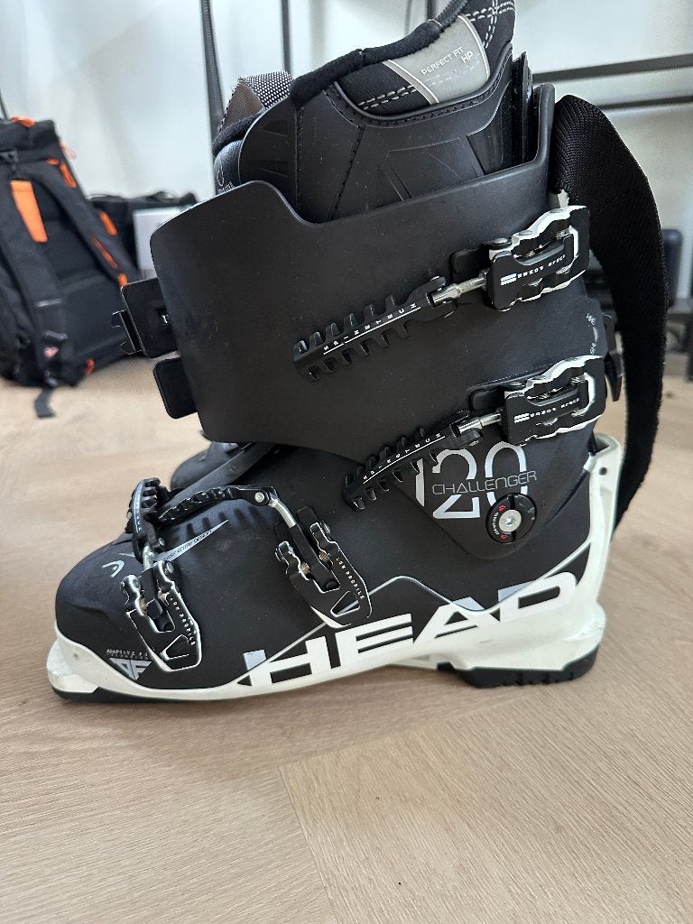 HEAD Challenger 120 skischoenen maat 28/28,5 – met tas, Sport en Fitness, Skiën en Langlaufen, Ophalen, 160 tot 180 cm, Gebruikt