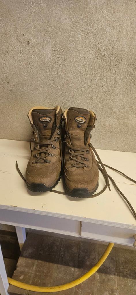 Meindl arizona 2904-46. Maat 44 heren, Ophalen of Verzenden, Zo goed als nieuw, Schoenen
