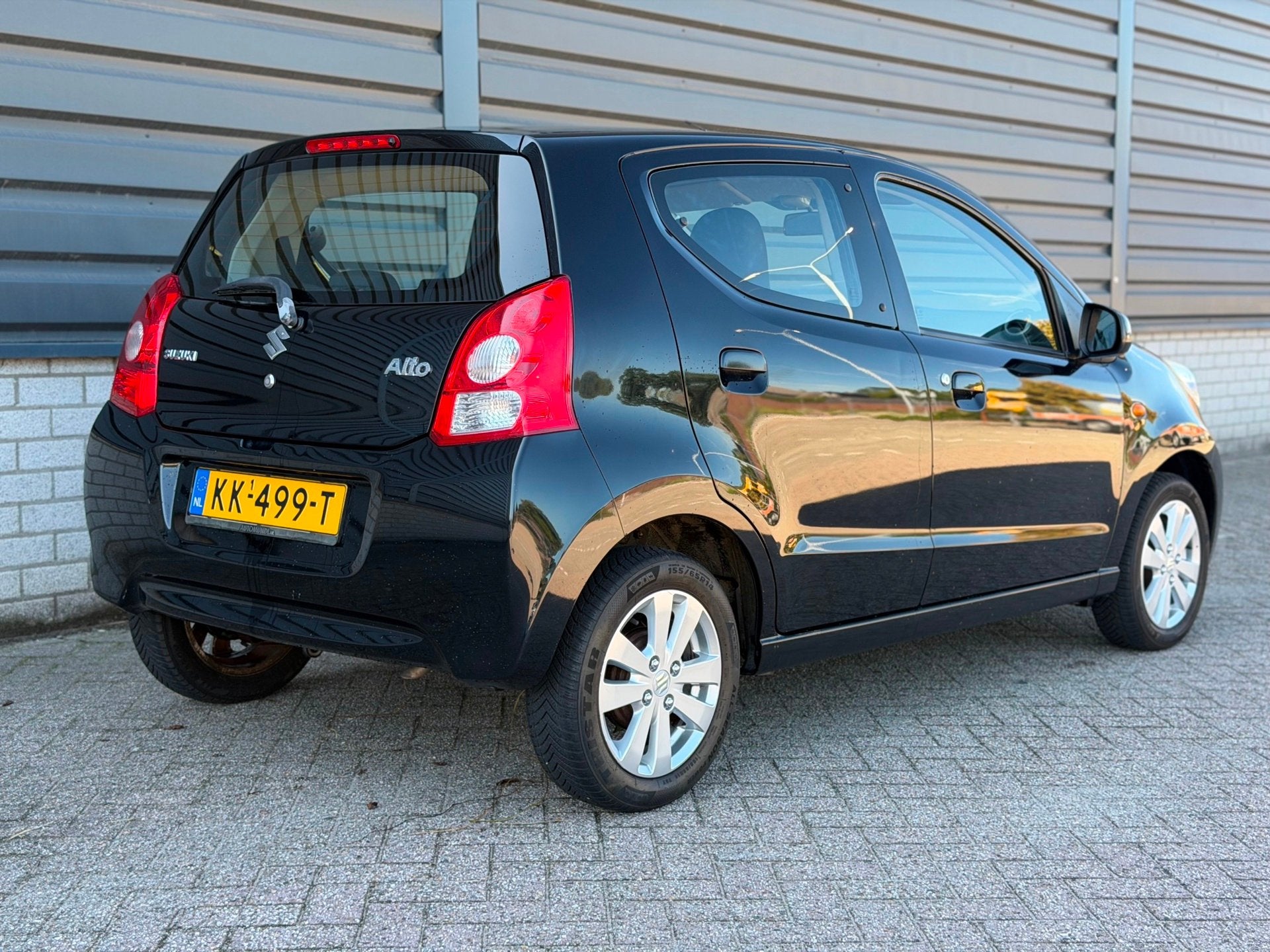 Suzuki Alto 1.0 Exclusive 5 Deurs airco apk, Voorwielaandrijving, Euro 5, Stof, Gebruikt