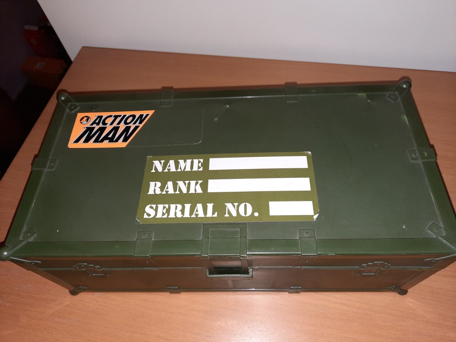 actionman  kist met 3 action poppen en enkele accessoires, Ophalen of Verzenden, Gebruikt
