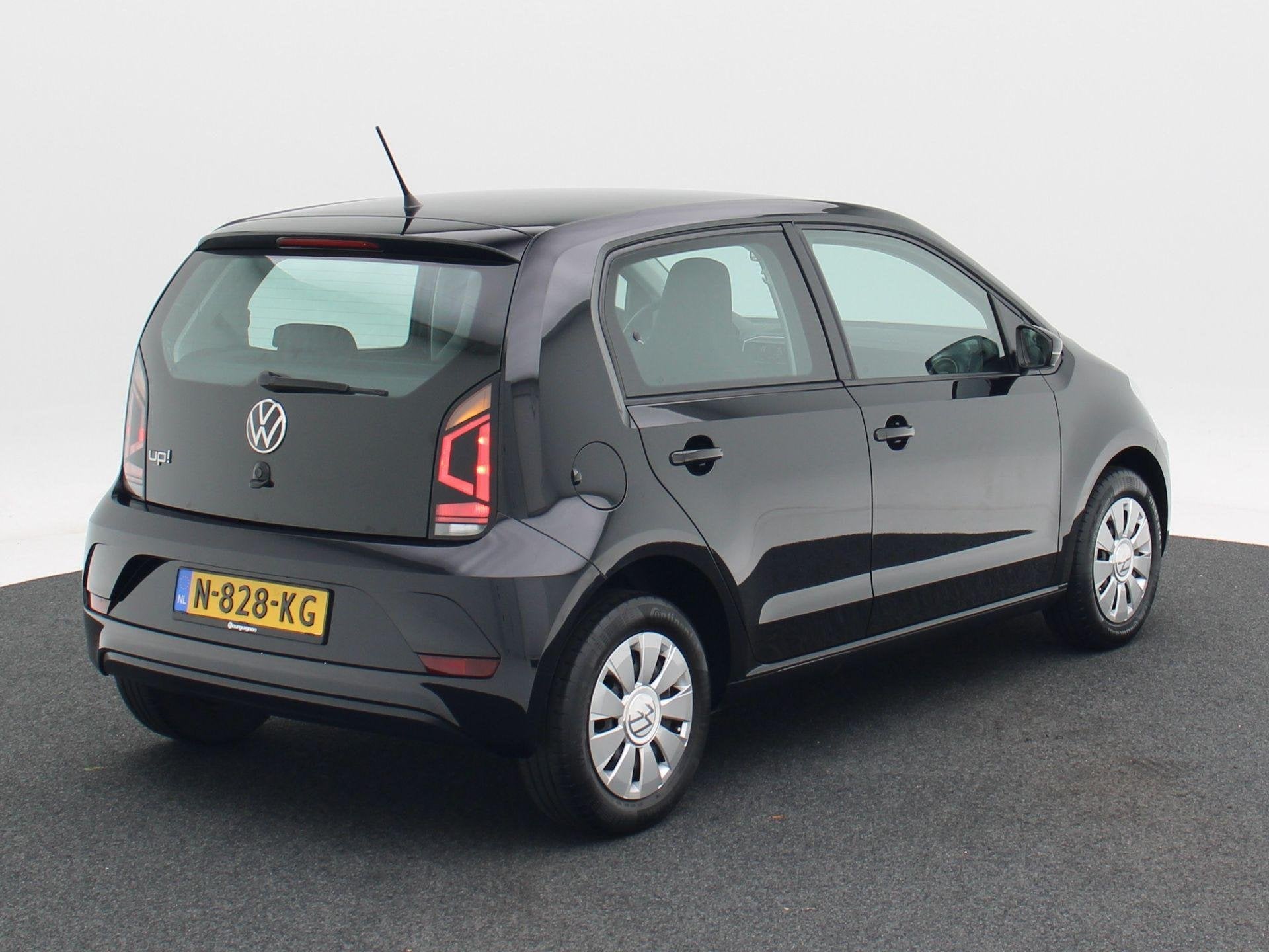 Volkswagen Up! 1.0 | Elektrische Ramen | Airco | Bluetooth |, Auto's, Stof, Gebruikt, 4 stoelen, Origineel Nederlands