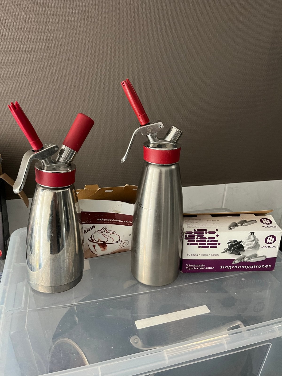 Hendu Slagroomspuit RVS met patronen - Zo goed als nieuw, Overige typen, Ophalen of Verzenden, Zo goed als nieuw, Metaal