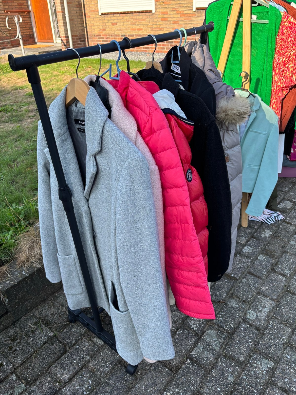 Winterjassen partij - Diverse merken en maten, Ophalen, Zo goed als nieuw, Maat 38/40 (M), Grijs