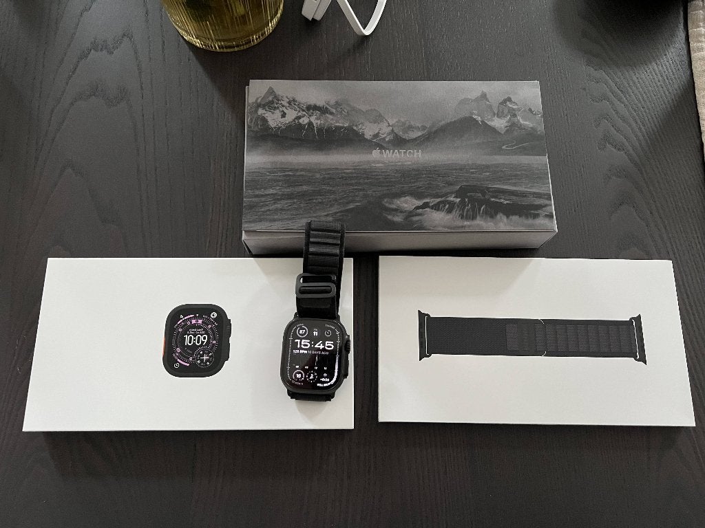 Apple Watch Ultra 3 for sale, Sieraden, Tassen en Uiterlijk, Ophalen, Gebruikt, Apple Watch ⌚️, Zwart