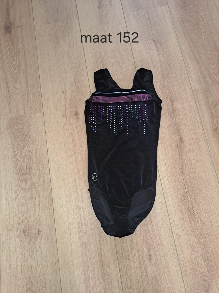 Turnpakje maat 152, Sport en Fitness, Turnen, Gebruikt, Meerkleurig, Ophalen of Verzenden, Turnpak(je)