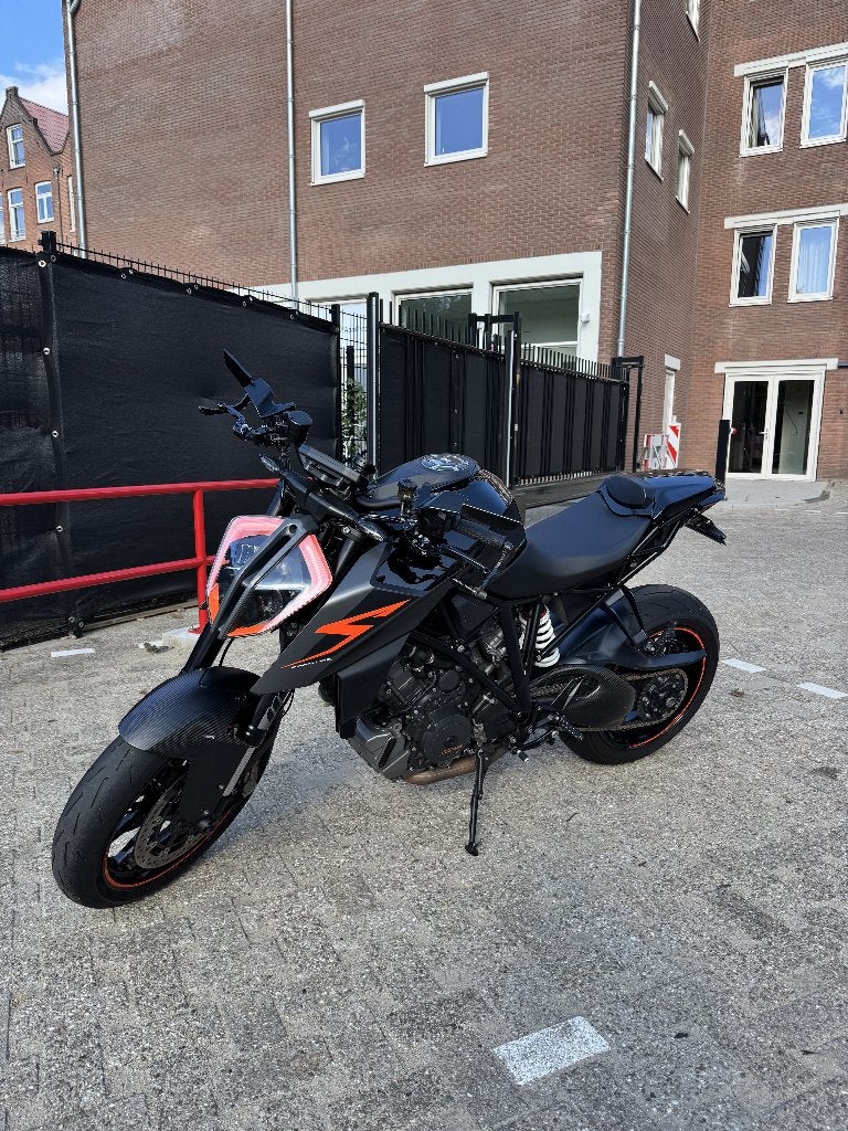 KTM 1290 Super Duke R 2018 | Track Pack + Tech Pack, Motoren, Motoren | KTM, 2 cilinders, Occasion, Motorrijbewijs A, 1301 cc
