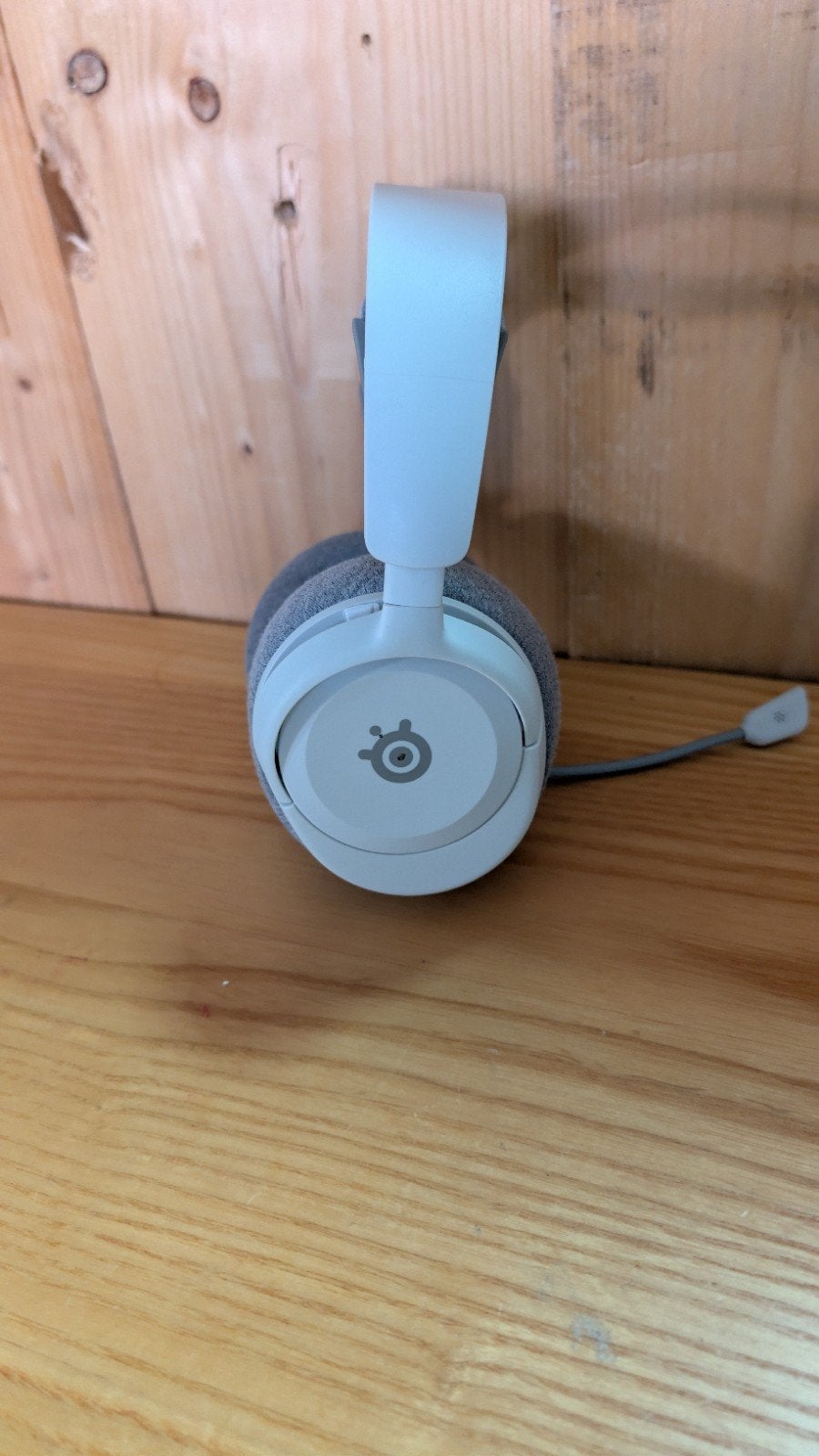 SteelSeries Arctis Nova 1 (bedraad) - Zo goed als nieuw, Gaming, Ophalen of Verzenden, Zo goed als nieuw, Microfoon