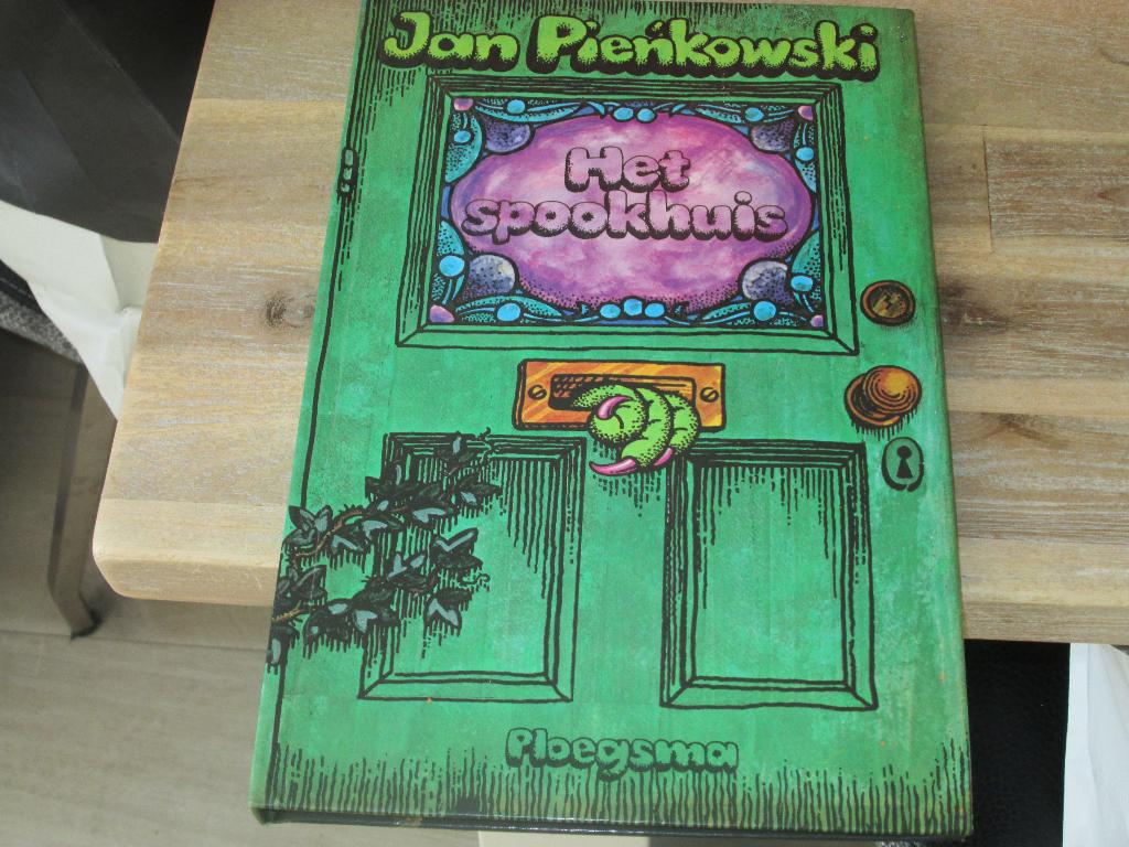Jan Pienkowski het spookhuis, Ophalen of Verzenden, Zo goed als nieuw