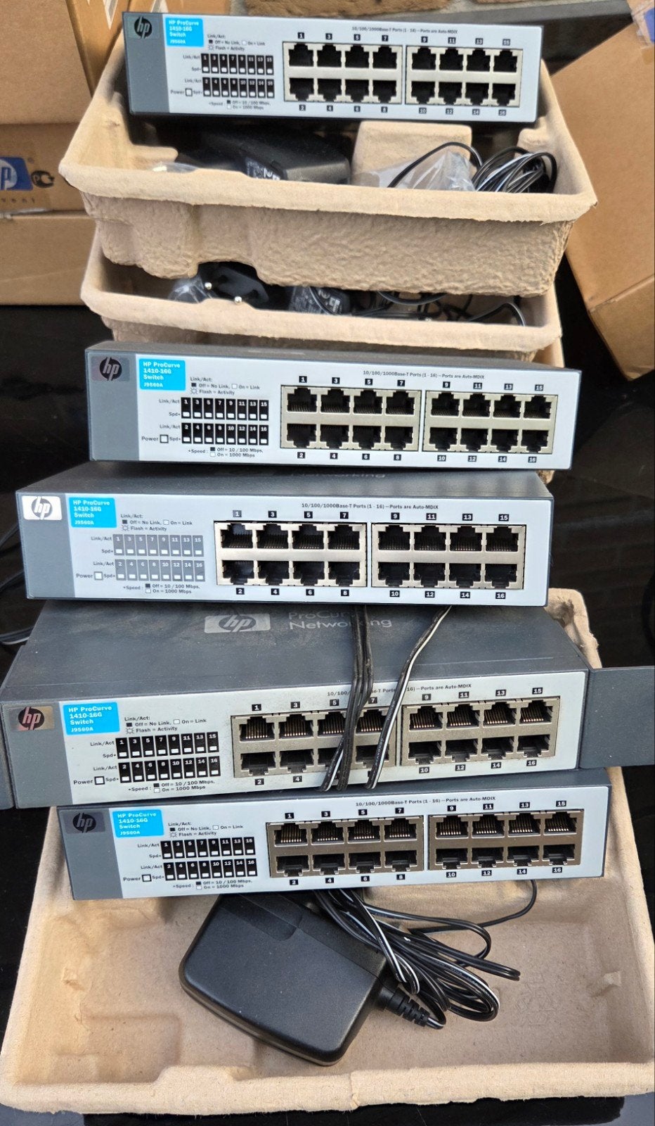 Netwerk Switch HP0procurve 1410 16g J9560A, Computers en Software, Netwerk switches, Ophalen of Verzenden
