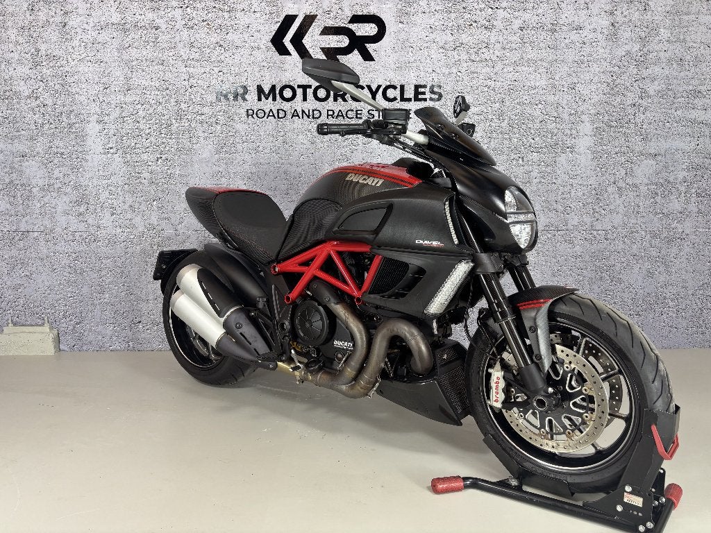 Ducati Diavel Carbon 2012, Motoren, Occasion, 1198 cc, Motorrijbewijs A, Bedrijf