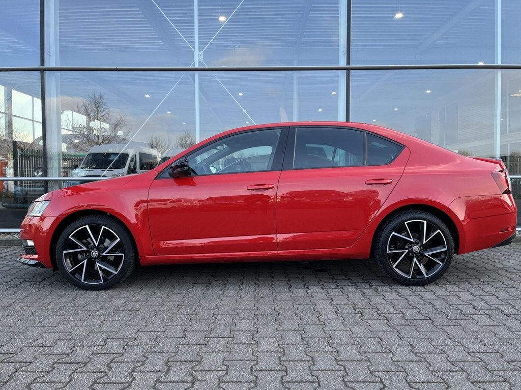 Skoda Octavia 1.5 TSI Greentech Sport Business PDC/Carplay/N, Auto's, Skoda, 1195 kg, Euro 6, 150 pk, Origineel Nederlands