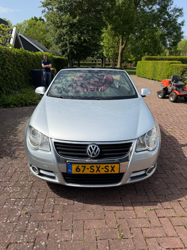 Volkswagen Eos 2.0 16V Tfsi 147KW 2006 Grijs, Auto's, Voorwielaandrijving, 4 cilinders, 4 stoelen, Handgeschakeld