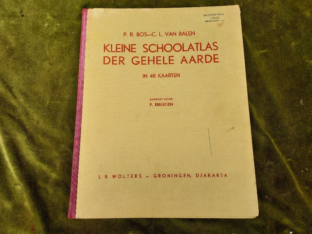 Kleine schoolatlas 1953., Verzenden