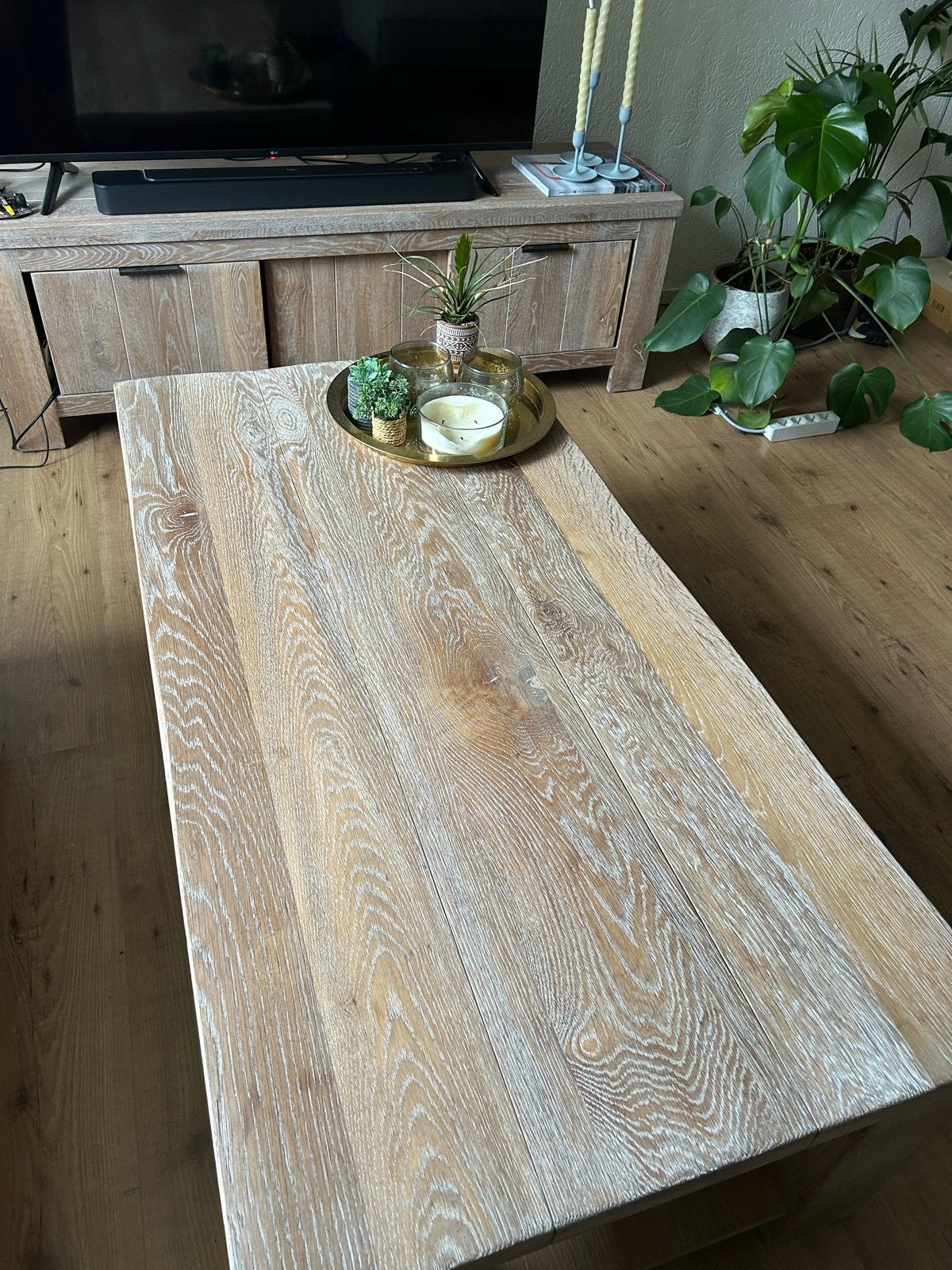 Robuuste houten salontafel en tv-meubel set, Ophalen, Gebruikt, 100 tot 150 cm, Eikenhout