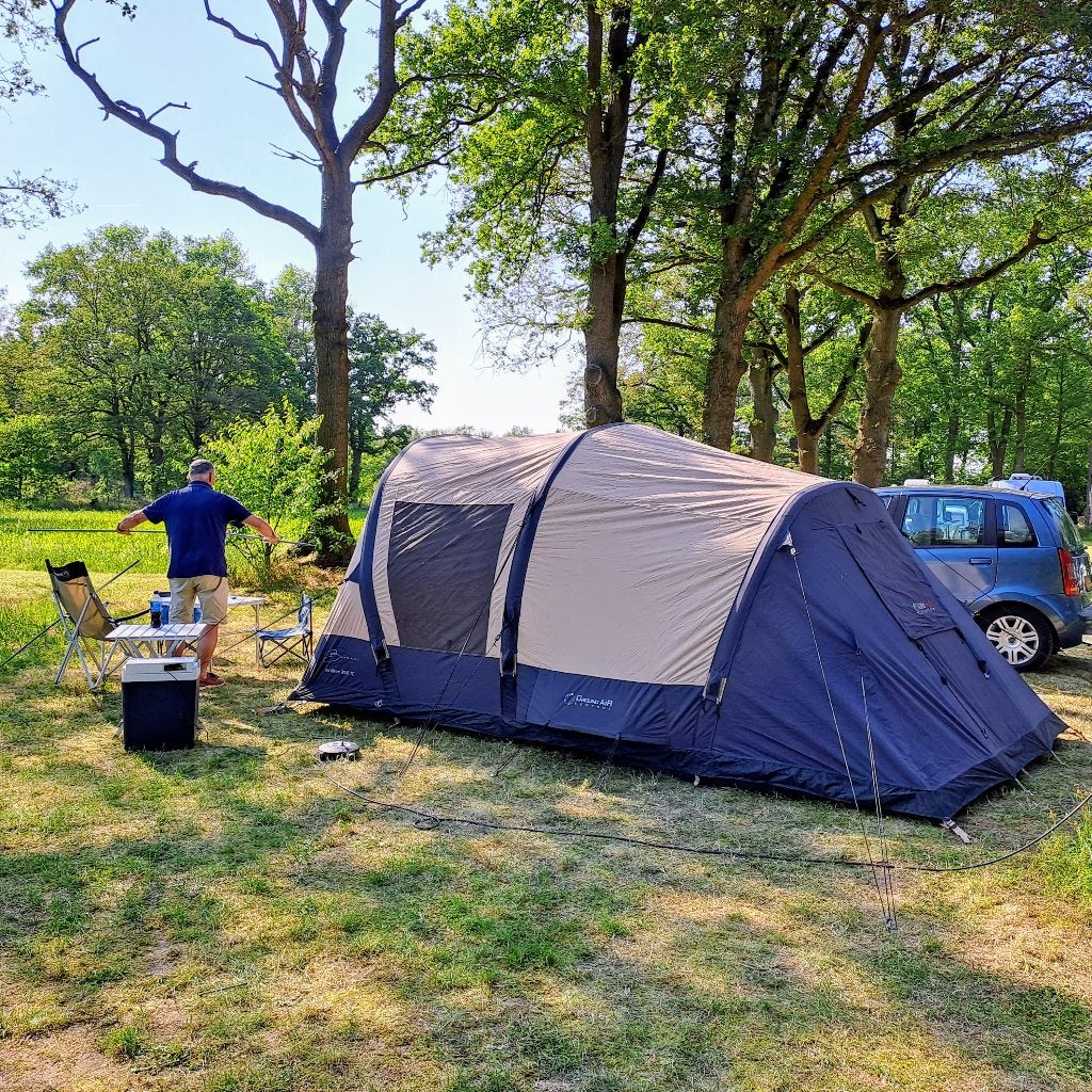 Te koop z.g.a.n. Bardani opblaasbare tent, Ophalen, Zo goed als nieuw, Tot en met 4