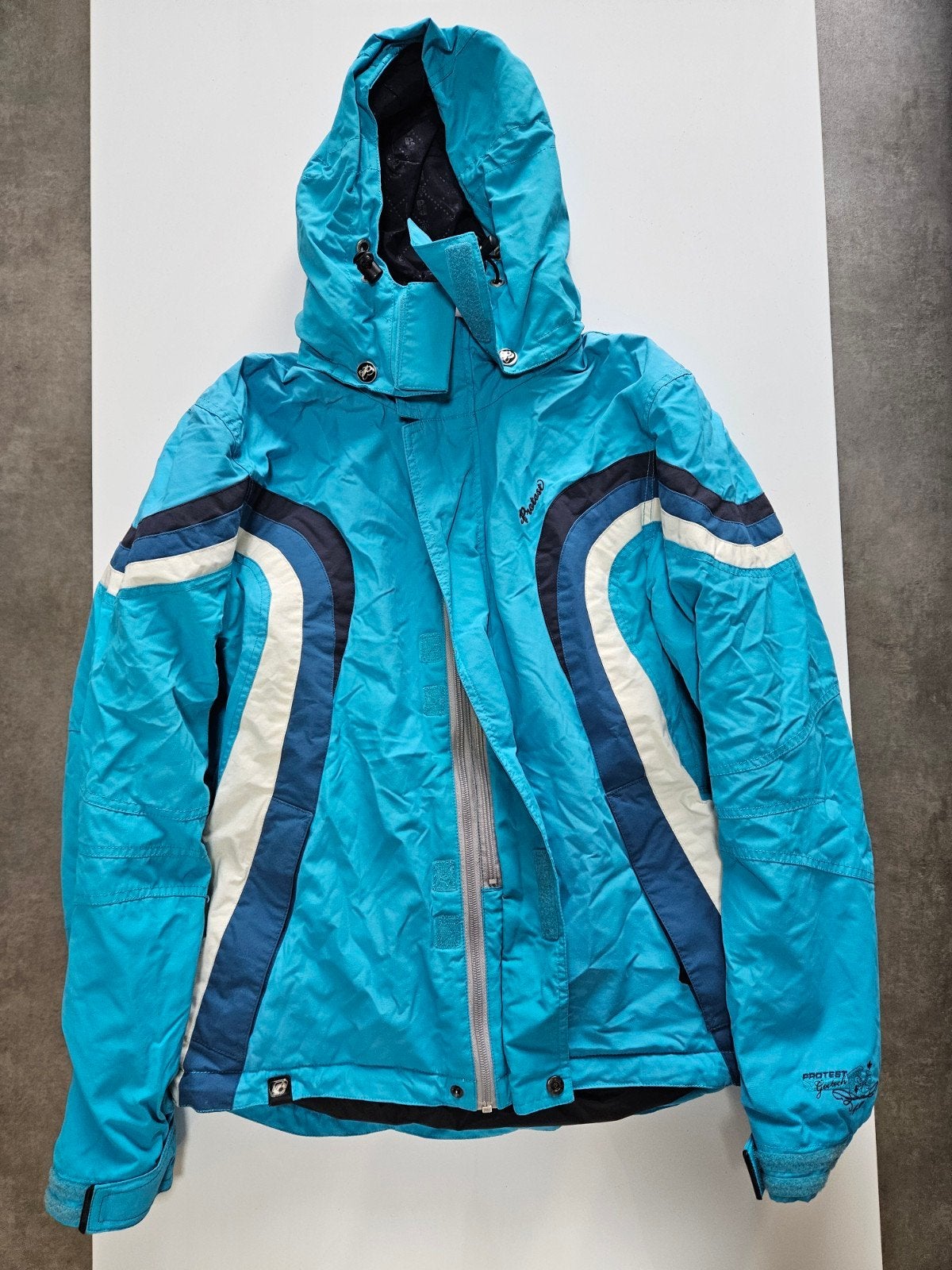 Protest ski-jas / winterjas - Maat L, Kleding | Dames, Wintersportkleding, Gedragen, Jack, Maat 42/44 (L), Ophalen of Verzenden