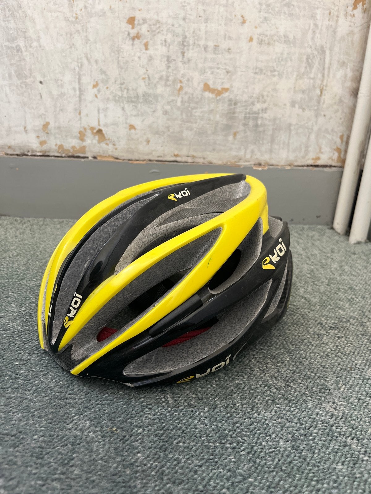 Ekoi Vapor Fietshelm Zwart/Geel - Maat 55-59CM, Fietsen en Brommers, Ophalen of Verzenden, Gebruikt, Overige maten, Heer of Dame