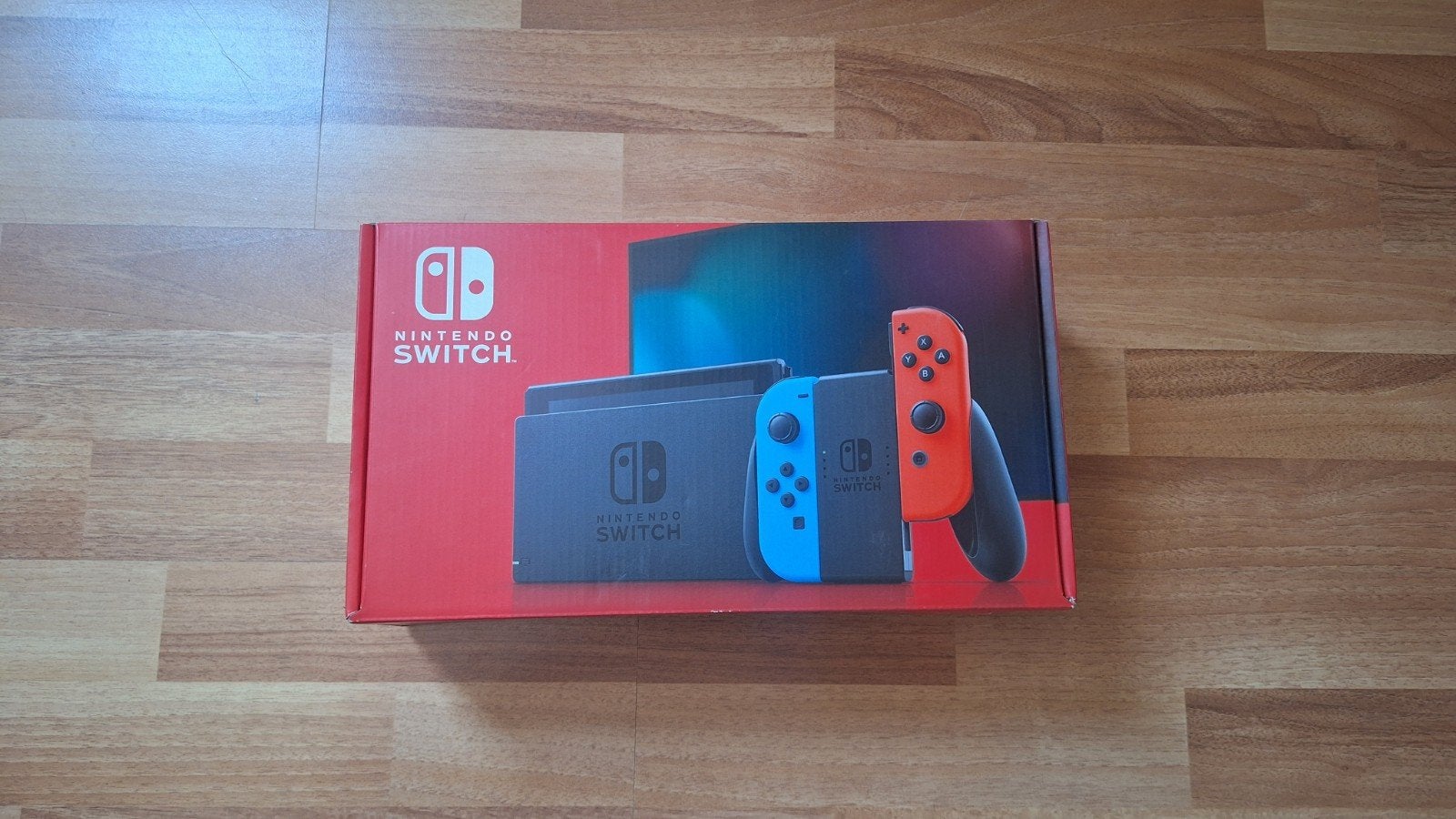 Nintendo switch incl 2 hoesjes 32 GB 2017, Ophalen of Verzenden, Gebruikt, Met 1 controller, Switch Original