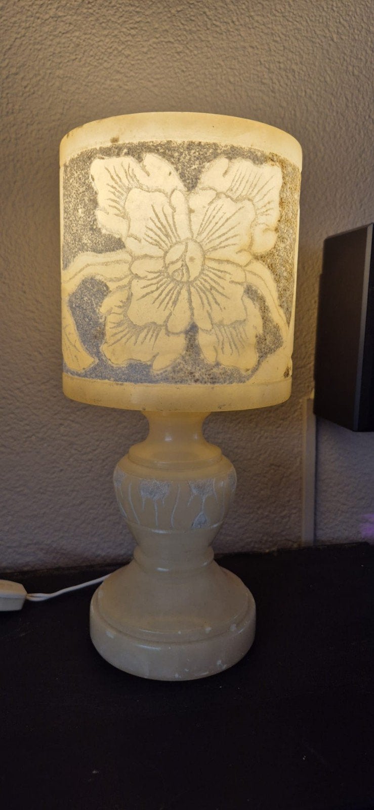 Antieke Albast marmeren Tafellamp met Bloemen, Ophalen of Verzenden