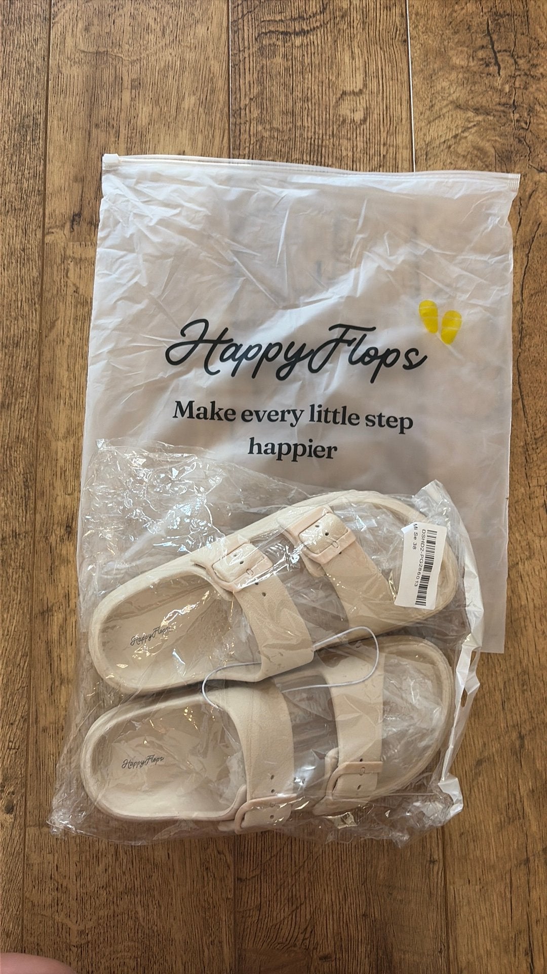 Happy Flops slippers maat 38 beige nieuw, Slippers, Beige, Ophalen of Verzenden, Zo goed als nieuw