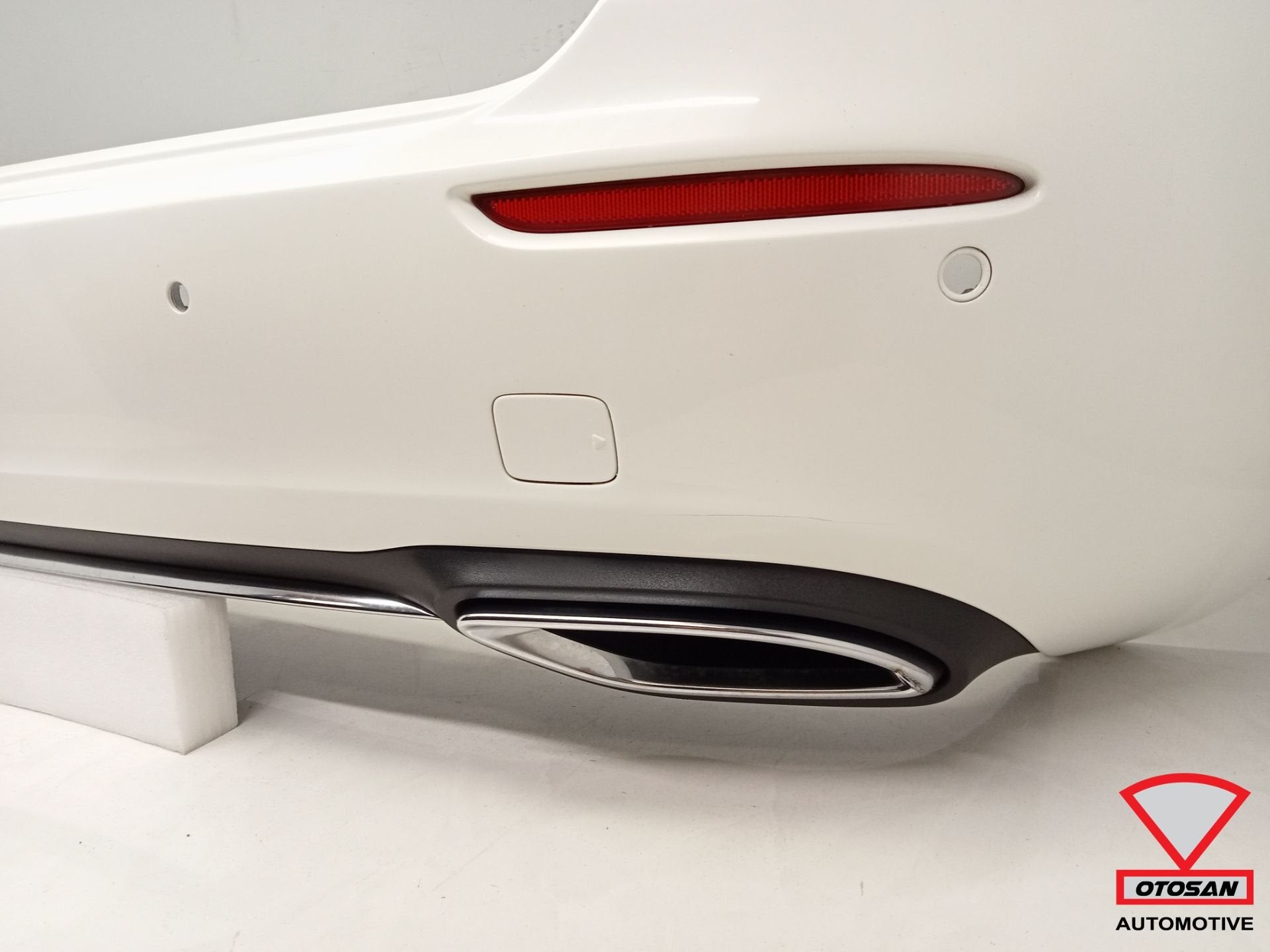 MB A-Klasse W177 A177 Achterbumper WIT 149 POLAR WHITE Compl, Gebruikt, Mercedes-Benz AG, Mercedes-Benz, Ophalen of Verzenden