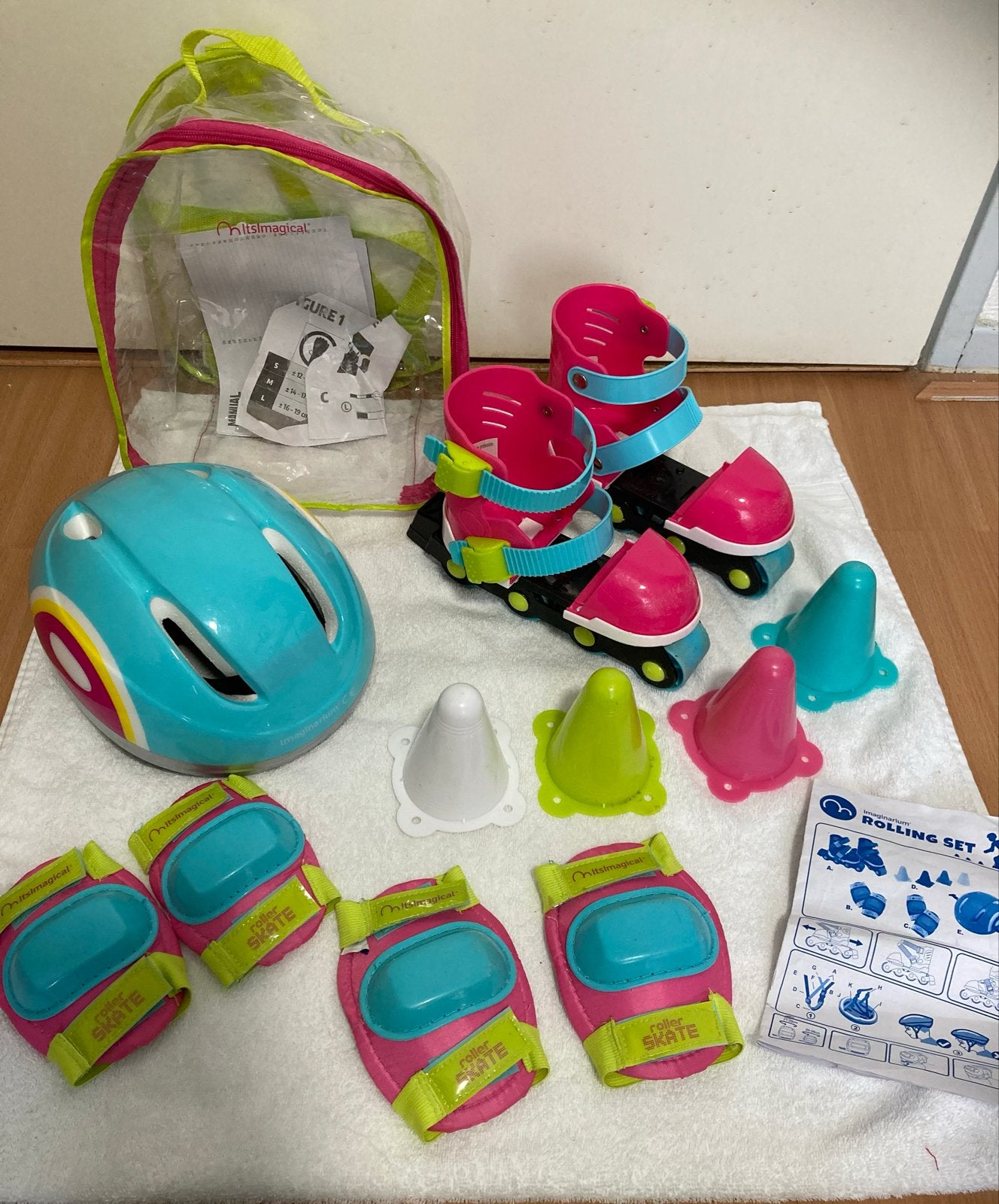 Complete rolschaatsset voor kindereni (helm, beschermers), Kinderen en Baby's, Speelgoed | Buiten | Rolschaatsen, Verstelbaar