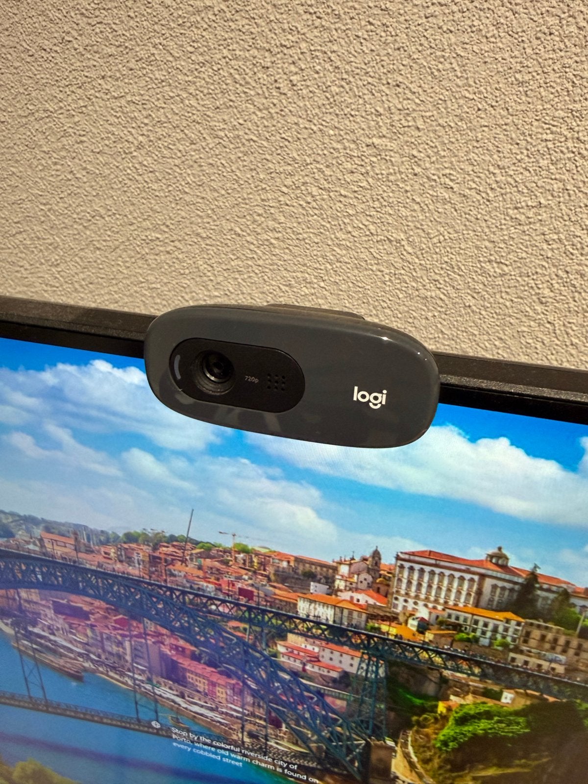 Logitech C270 webcam, Computers en Software, Ophalen, Zo goed als nieuw, Windows, Monitorclip