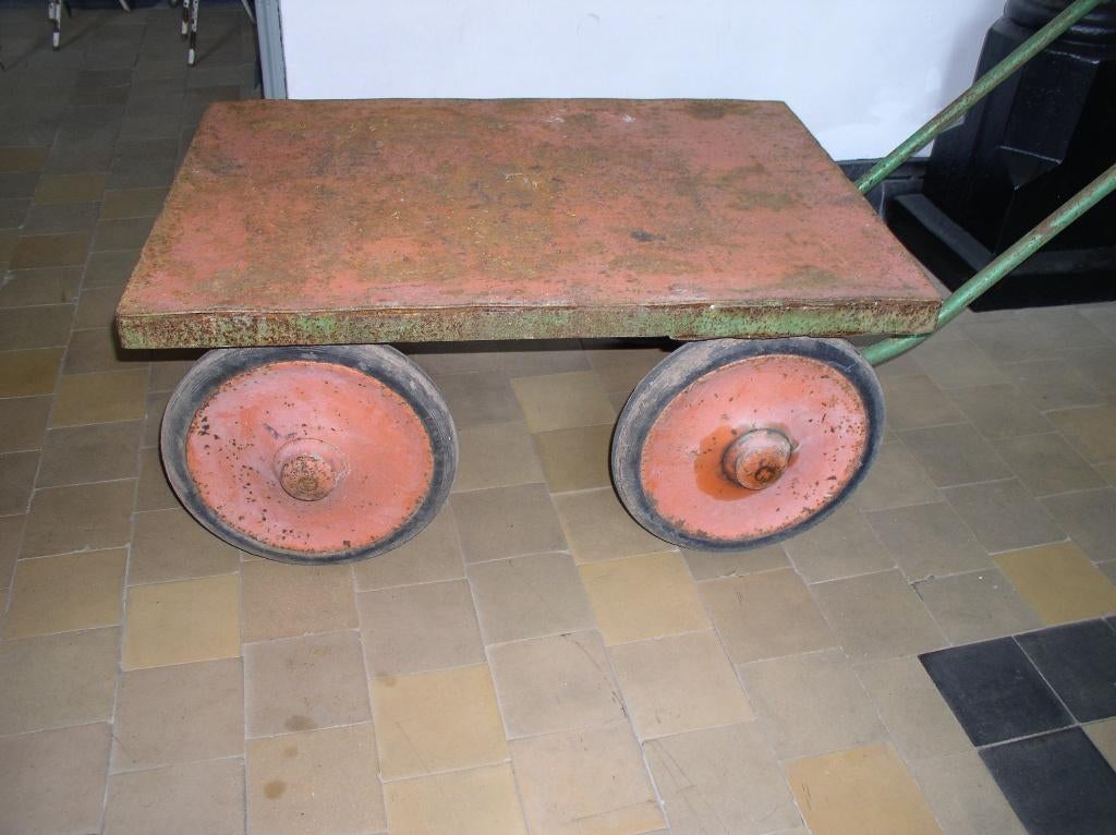 brocante ijzeren plateau wagen, Minder dan 60 liter, Ophalen of Verzenden, Gebruikt, Overige typen