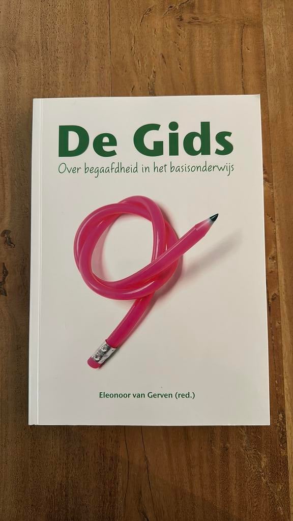 De Gids, Ophalen of Verzenden, Zo goed als nieuw, Overige niveaus, Nederlands