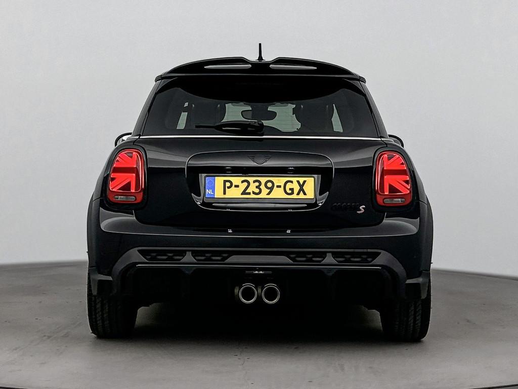 Mini Mini 2.0 Cooper S Rockingham GT Edition | PANORAMADAK |, Auto's, Mini, Gebruikt, 4 stoelen, Zwart, Origineel Nederlands