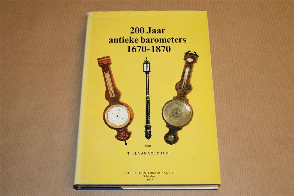Boek - 200 jaar antieke barometers 1670-1870, Ophalen of Verzenden, Zo goed als nieuw
