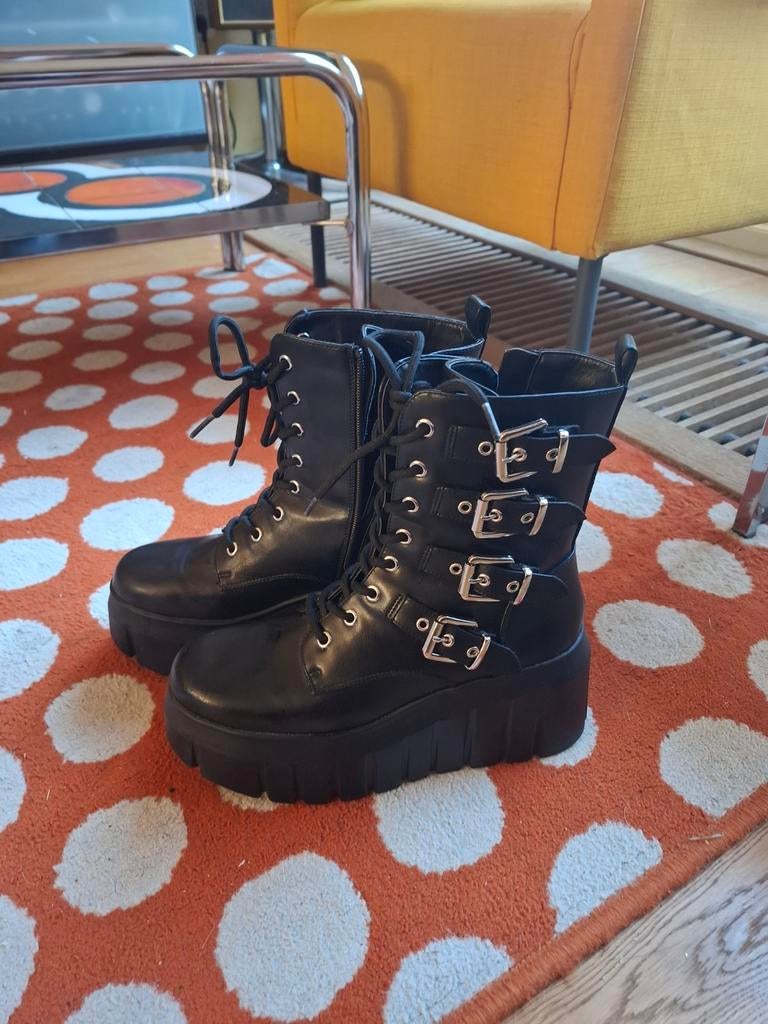Even&odd wide platforms, Kleding | Dames, Schoenen, Ophalen of Verzenden, Zo goed als nieuw, Zwart, Sneakers of Gympen
