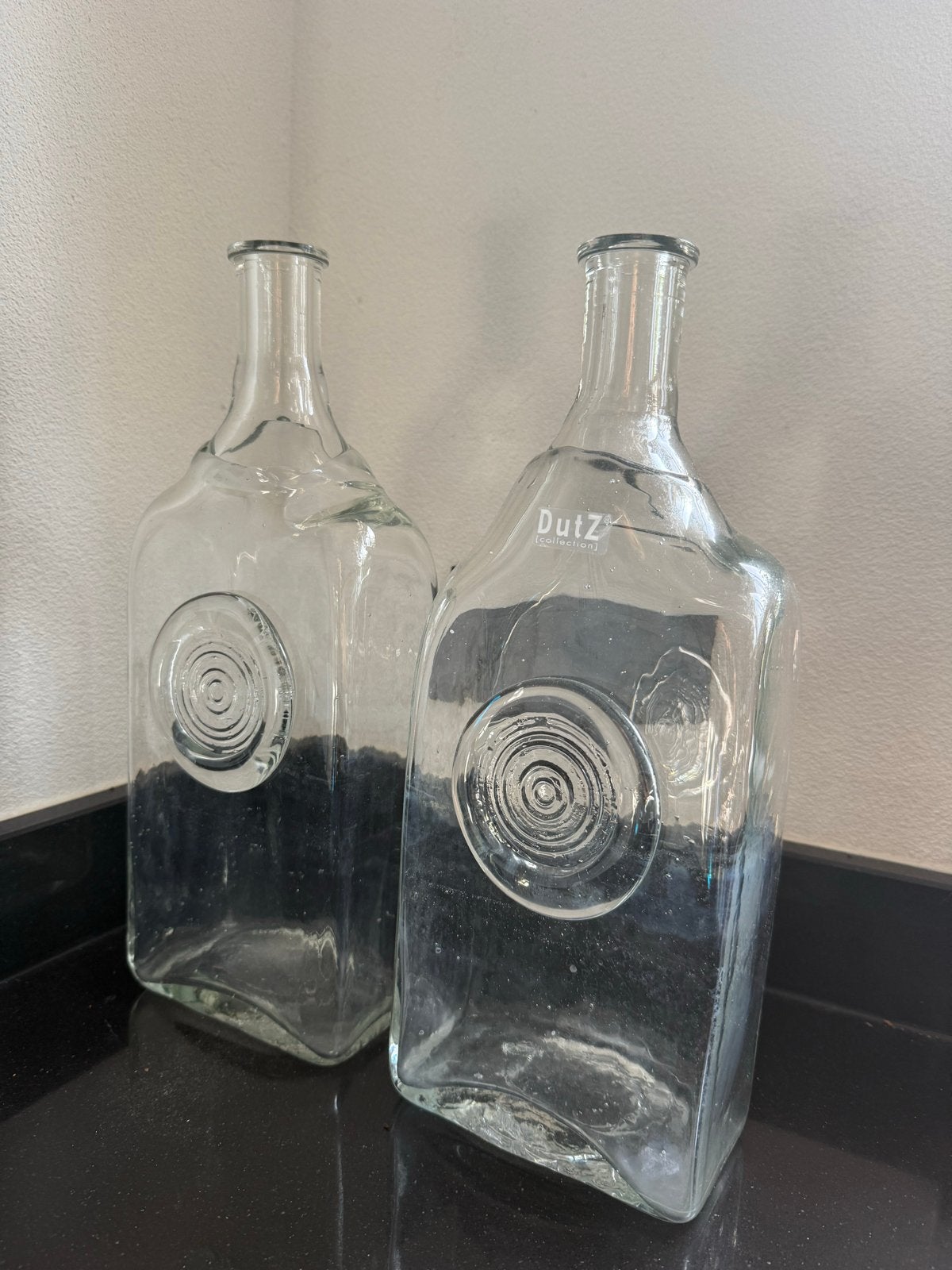 DutZ Glazen Flessen/Vazen - 37 cm Hoog, Goede Kwaliteit, Ophalen, Zo goed als nieuw, Transparant, Glas