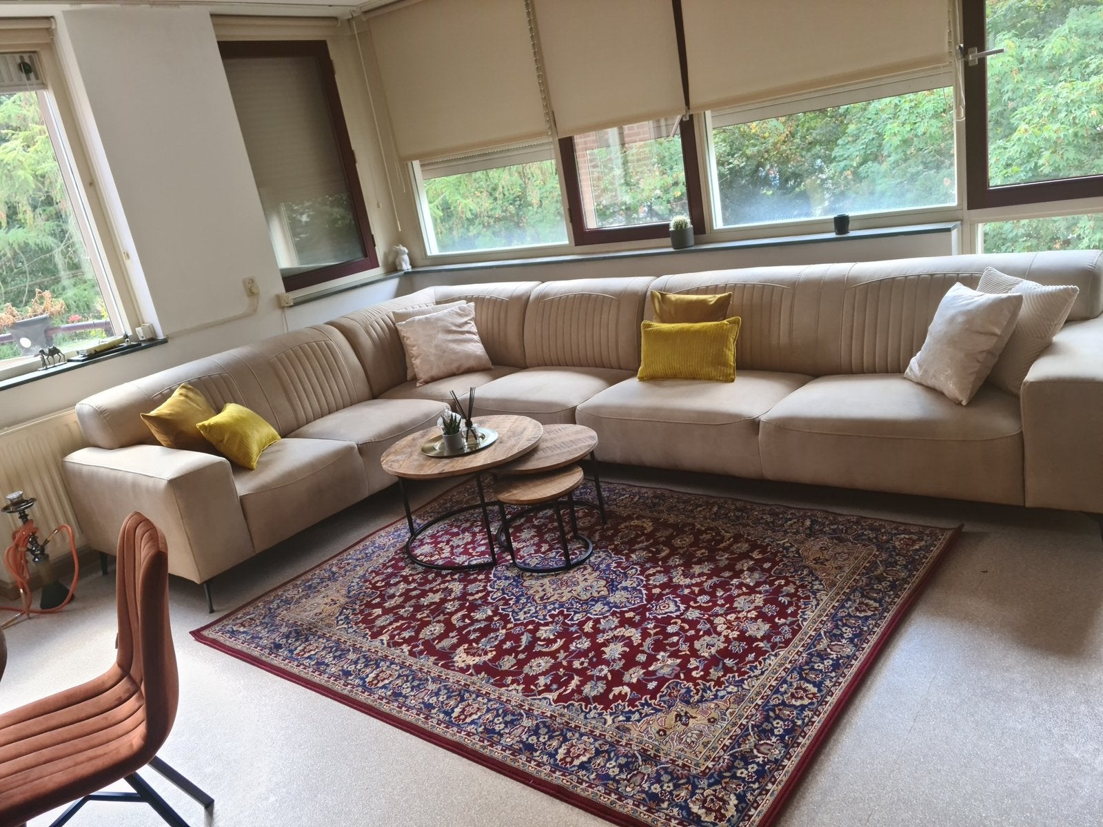 Mooie Groot bank beige van Sets en sofas winkel, Ophalen, Gebruikt