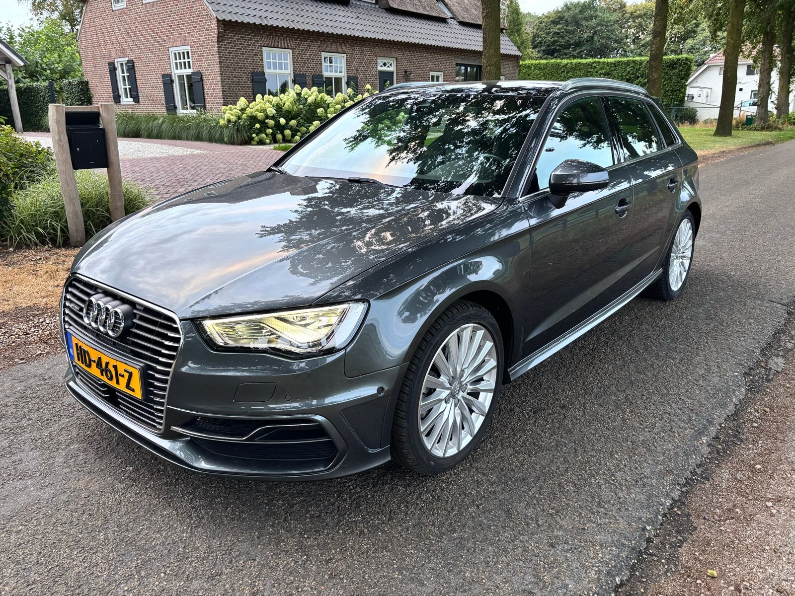 Audi A3 1.4 E-tron Phev S Tronic 88154km, Auto's, Audi, 4 cilinders, 1395 cc, 149 pk, Zilver of Grijs