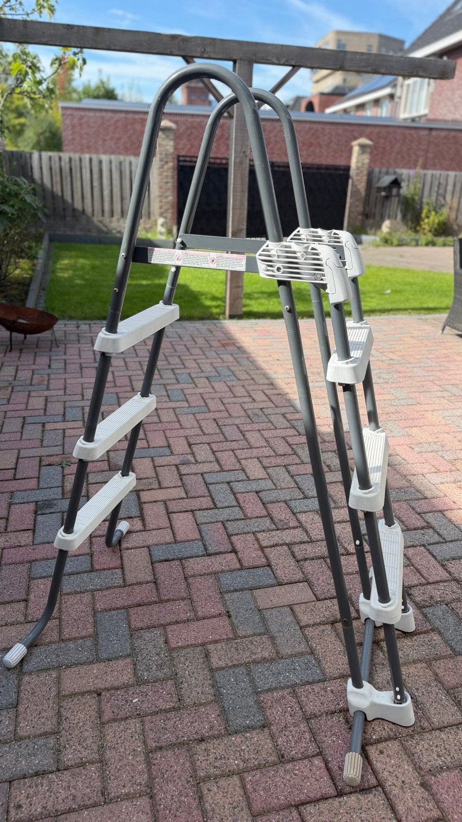 Zwembadtrapje - Zo goed als nieuw, Tuin en Terras, Ophalen of Verzenden, Zo goed als nieuw, Ladder