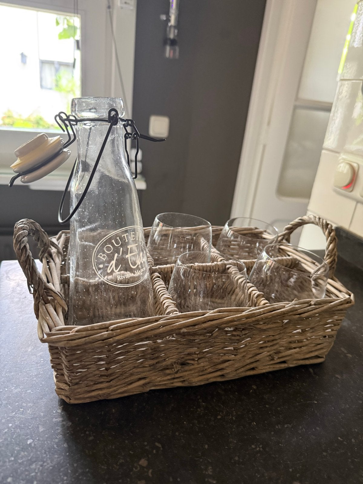 Riviera Maison dienblad met fles en glazen, Huis en Inrichting, Overige typen, Ophalen of Verzenden, Bruin, Riviera Maison