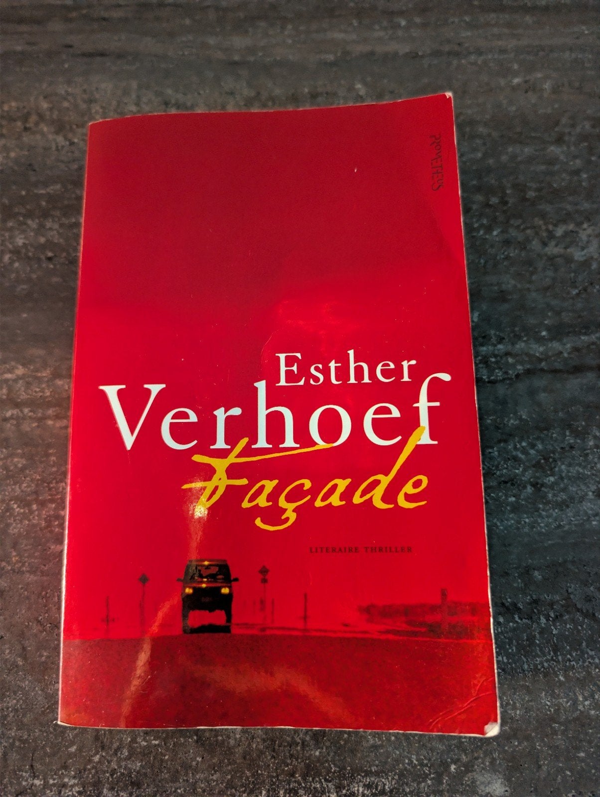Facade (Esther Verhoef), Ophalen of Verzenden, Gelezen, Esther Verhoef