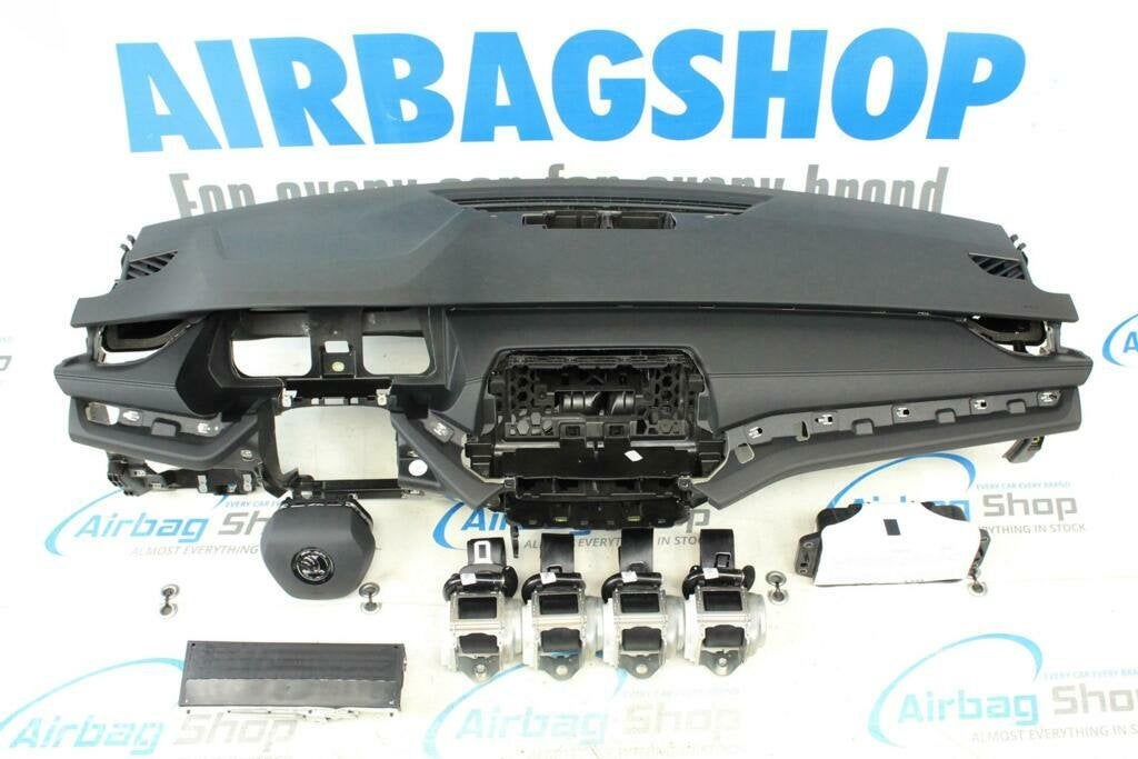 Airbag set Dashboard met stiksels Skoda Octavia 2020-heden, Auto-onderdelen, Gebruikt, Ophalen of Verzenden