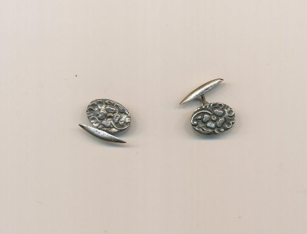 Antieke Zilveren Manchetknopen Handgeslagen Floraal Decor, Sieraden, Tassen en Uiterlijk, Manchetknopen, Verzenden, Gebruikt, Zilver
