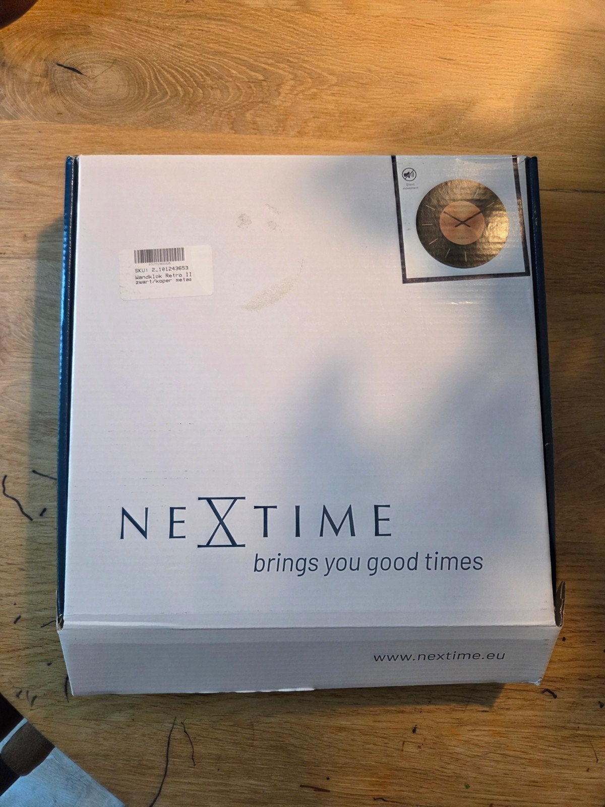 NeXtime Retro II Wandklok Zwart Koper - Stil Uurwerk, Huis en Inrichting, Ophalen, Nieuw