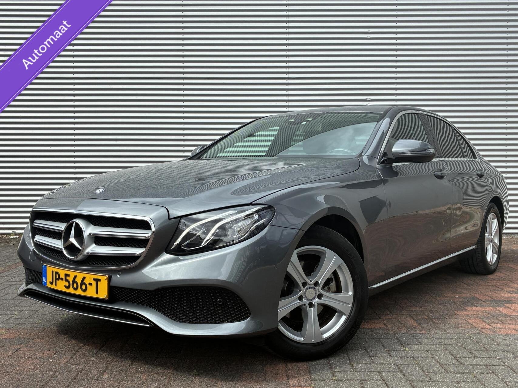 Mercedes E-klasse E200 Widescreen Head-up Cruise Led Nl Auto, Automaat, Achterwielaandrijving, Gebruikt, 4 cilinders