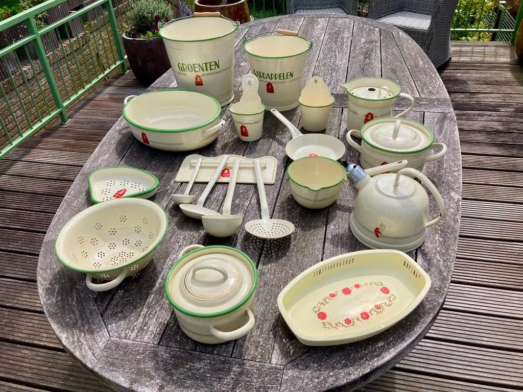 Vintage pannenset, Ophalen, Nieuw, Emaille, Pannenset